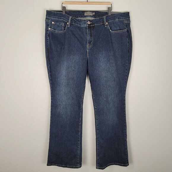 Torrid Size 24S Mid Rise Slim Boot Jeans Vintage Stretch Blue NWT - Picture 2 of 12
